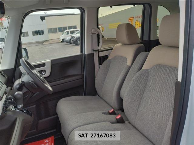 Honda N BOX 2023-11 8660459-10