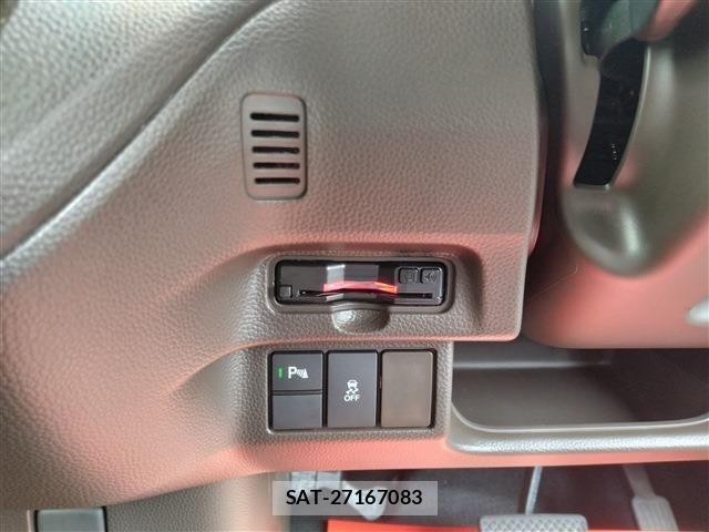 Honda N BOX 2023-11 8660459-19