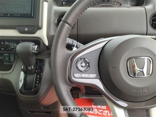 Honda N BOX 2023-11 8660459-22