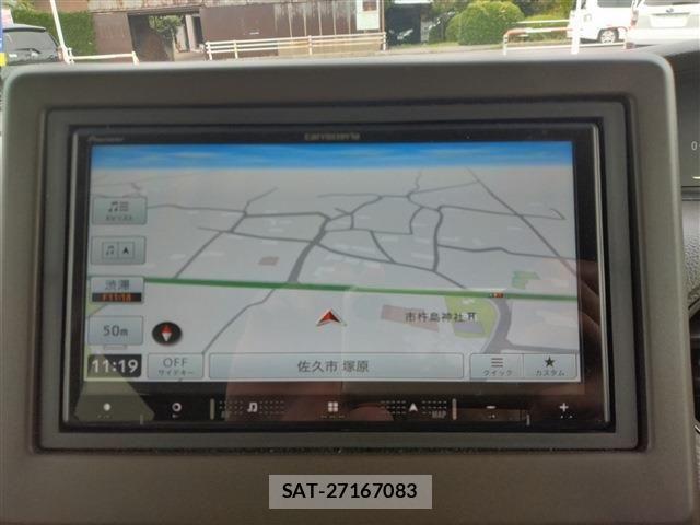 Honda N BOX 2023-11 8660459-28