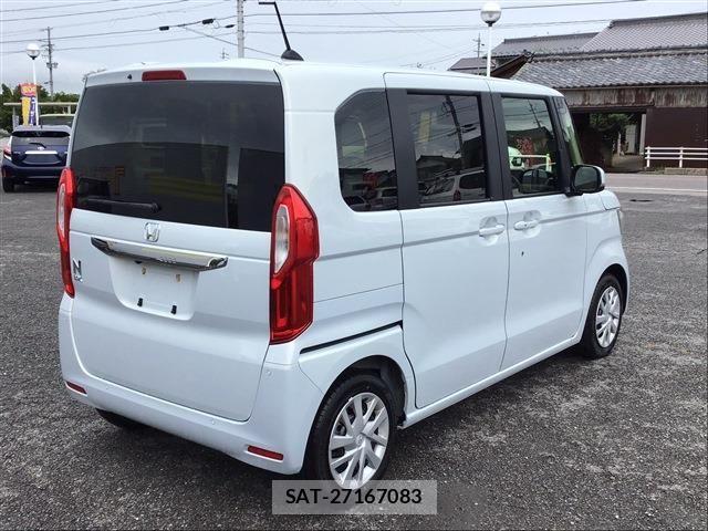 Honda N BOX 2023-11 8660459-4