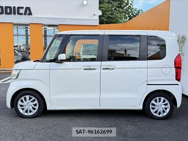 Honda N BOX 2017-10 8666599-10