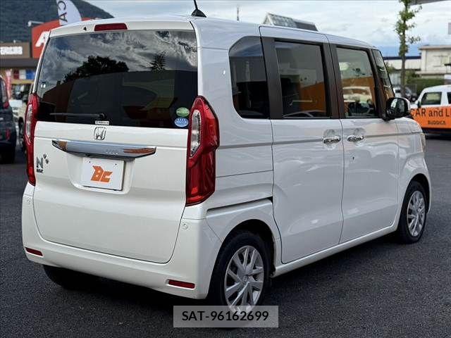 Honda N BOX 2017-10 8666599-14
