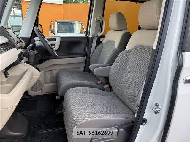 Honda N BOX 2017-10 8666599-16