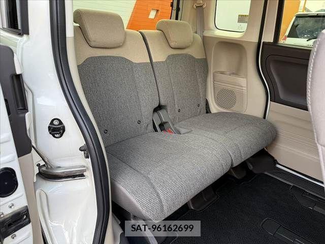 Honda N BOX 2017-10 8666599-20