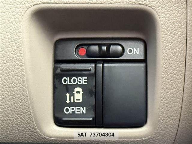 Honda N BOX 2012-05 8660518-2