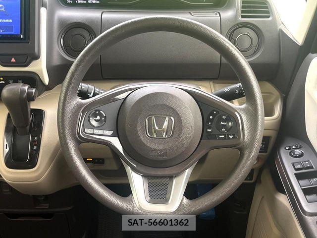 Honda N BOX 2019-03 8660495-10