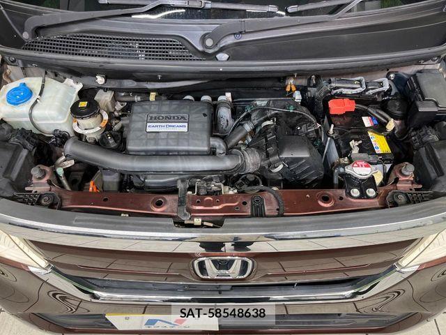 Honda N BOX 2018-02 8660499-17
