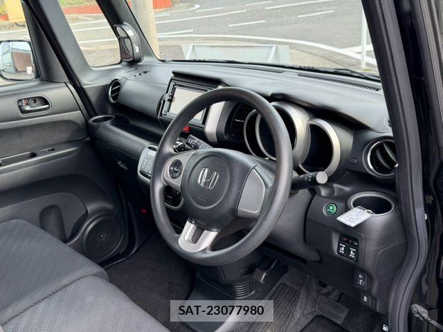 Honda N BOX 2013-08 8660519-25