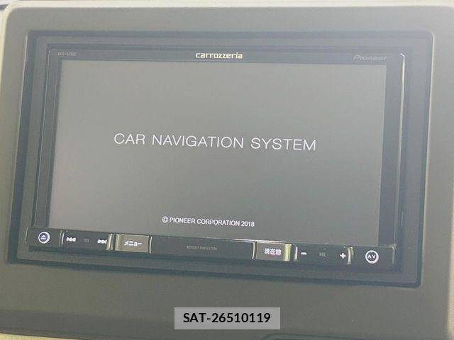 Honda N BOX 2018-01 8660484-2