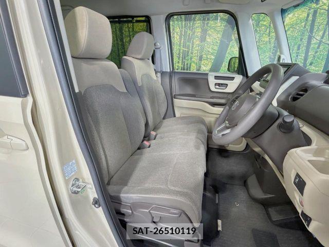 Honda N BOX 2018-01 8660484-7