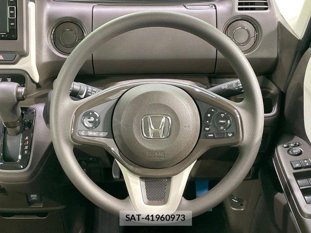 Honda N BOX 2022-03 8666589-10