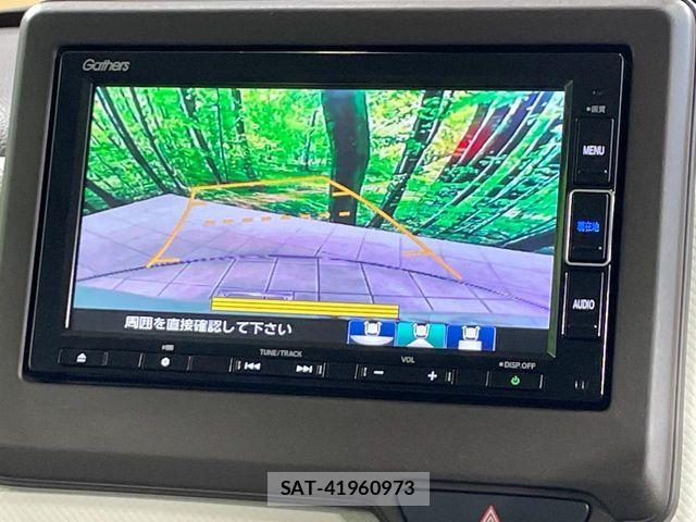 Honda N BOX 2022-03 8666589-3