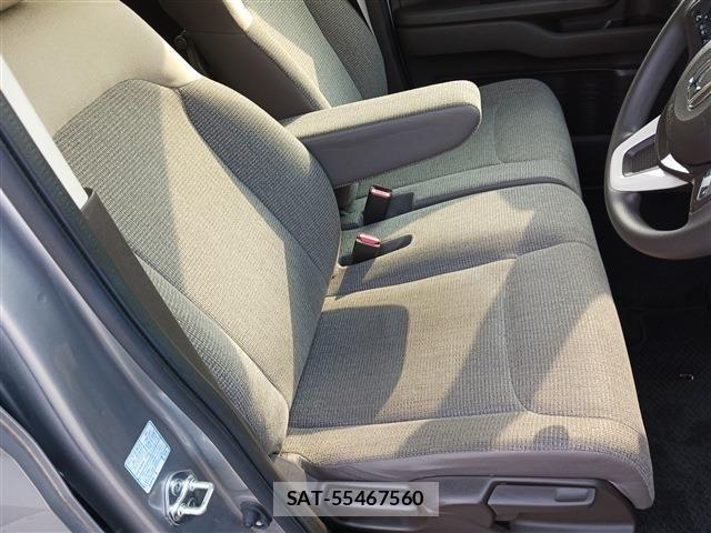 Honda N BOX 2021-04 8660486-12