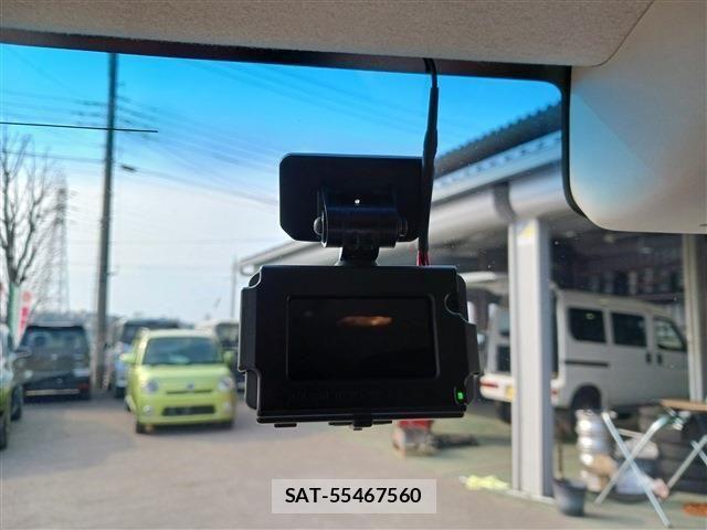Honda N BOX 2021-04 8660486-6