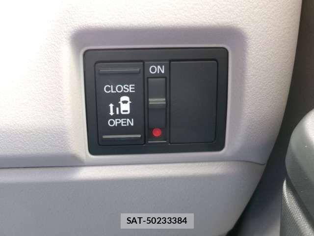 Honda N BOX 2026-05 8666583-19
