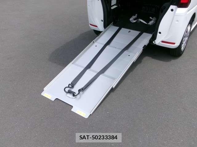 Honda N BOX 2026-05 8666583-4