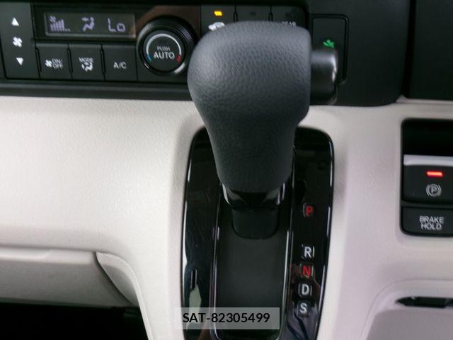 Honda N BOX 2023-12 8660464-13