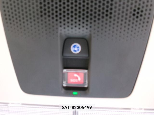 Honda N BOX 2023-12 8660464-17