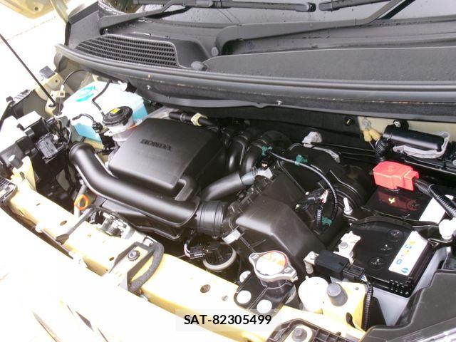 Honda N BOX 2023-12 8660464-23