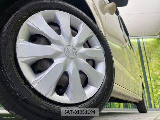 Honda N BOX 2015-03 8660497-12