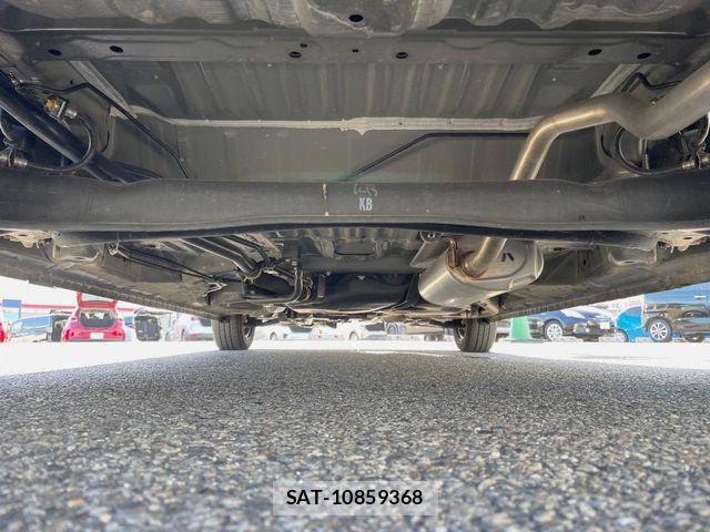 Honda N BOX 2024-11 8660469-19