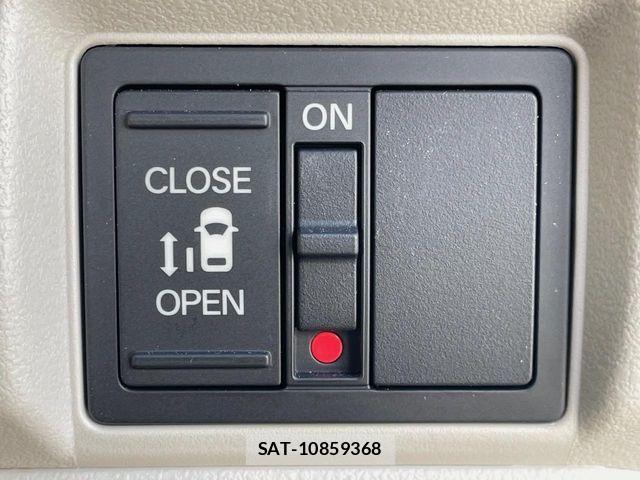 Honda N BOX 2024-11 8660469-2