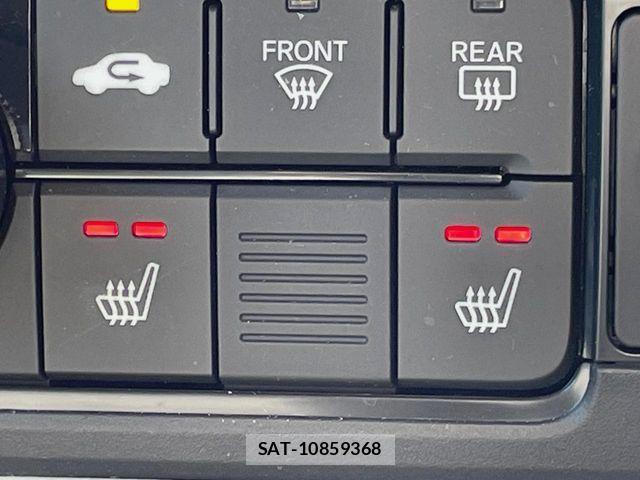 Honda N BOX 2024-11 8660469-4