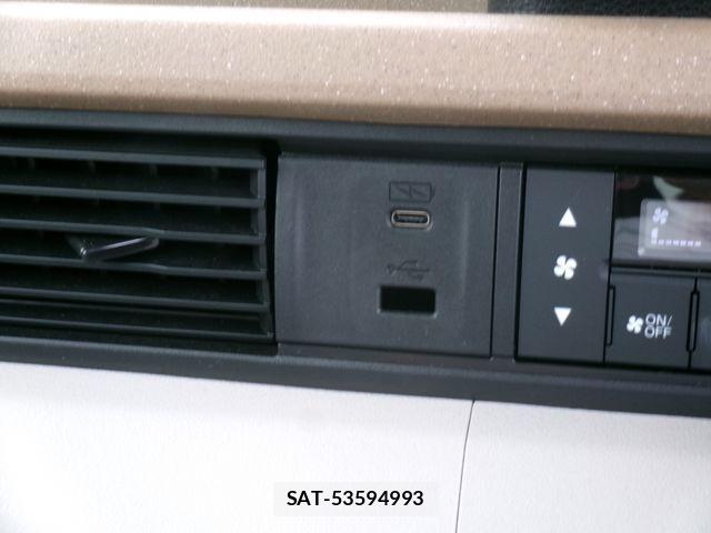Honda N BOX 2025-07 8660452-17