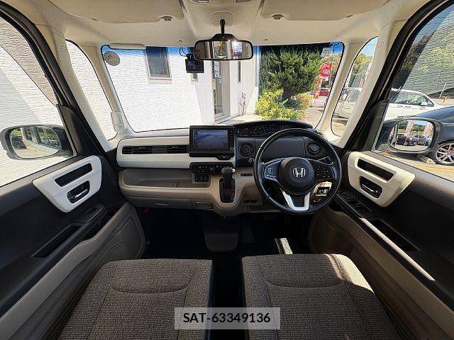 Honda N BOX 2017-12 8666594-1