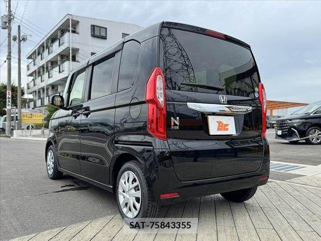 Honda N BOX 2019-12 8660498-12