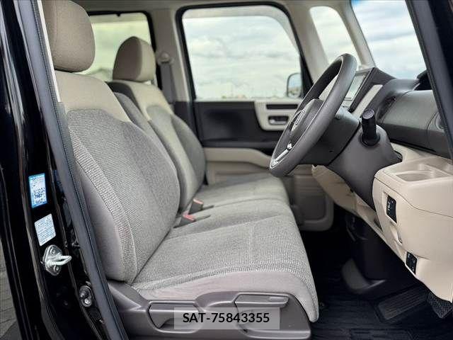 Honda N BOX 2019-12 8660498-15