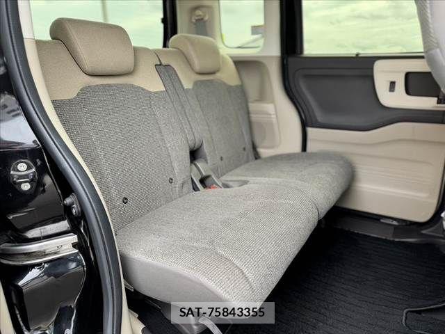 Honda N BOX 2019-12 8660498-18