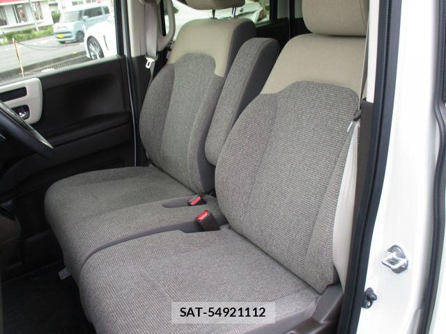 Honda N BOX 2023-03 8660468-12