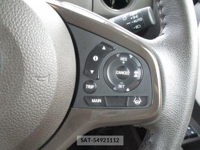Honda N BOX 2023-03 8660468-18