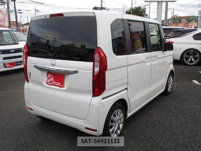 Honda N BOX 2023-03 8660468-2