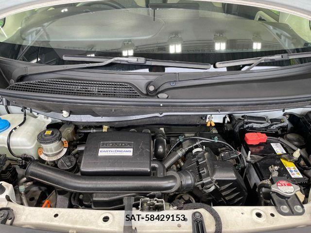 Honda N BOX 2018-06 8686067-16