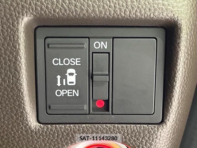 Honda N BOX 2021-03 8686066-6