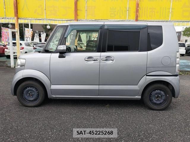 Honda N BOX 2017-02 8686084-11