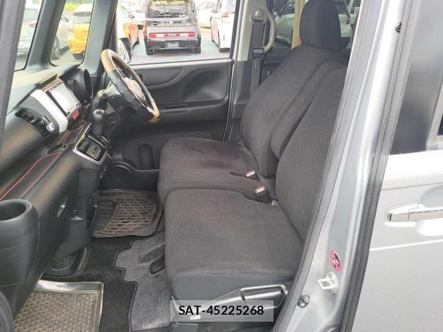 Honda N BOX 2017-02 8686084-21