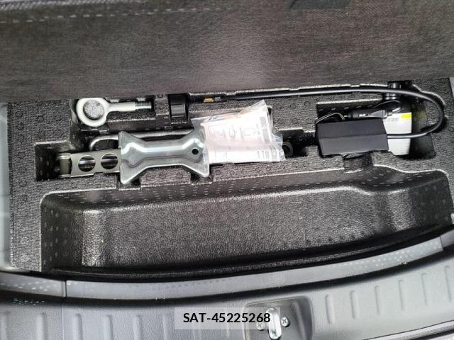 Honda N BOX 2017-02 8686084-27