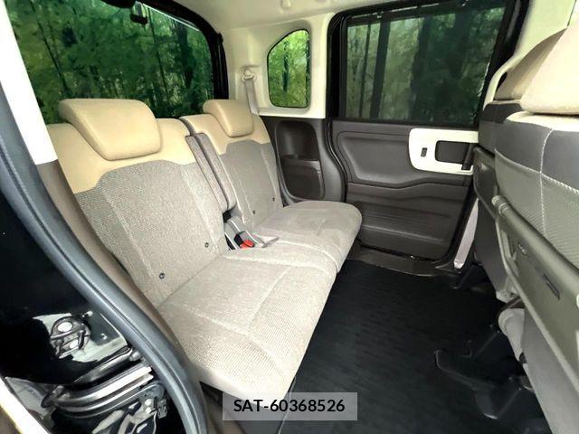 Honda N BOX 2022-02 8686065-11