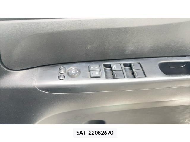 Honda N BOX 2015-03 8686093-11