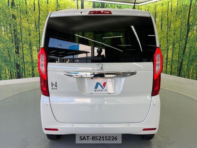Honda N BOX 2022-01 8686059-15