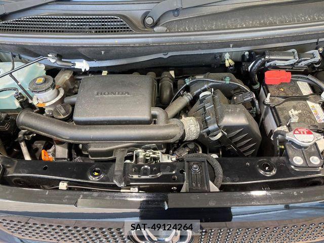 Honda N BOX 2025-01 8686054-17