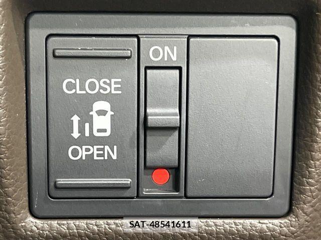Honda N BOX 2023-03 8686060-3