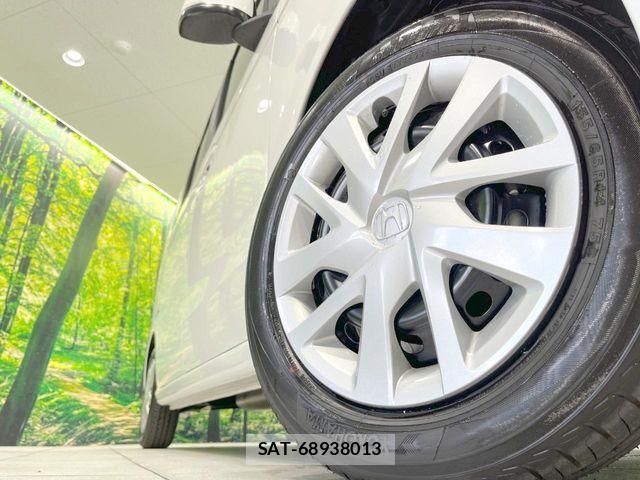 Honda N BOX 2025-03 8686042-12