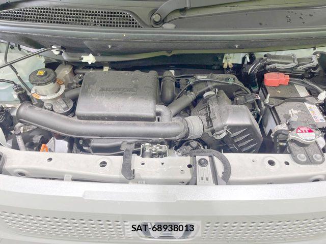 Honda N BOX 2025-03 8686042-17