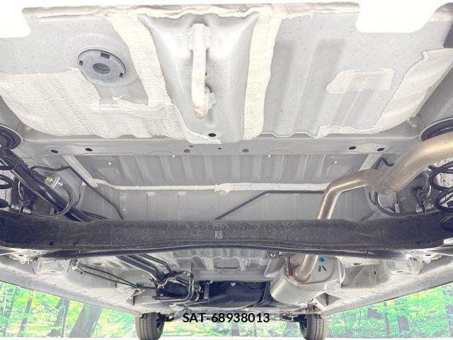 Honda N BOX 2025-03 8686042-18