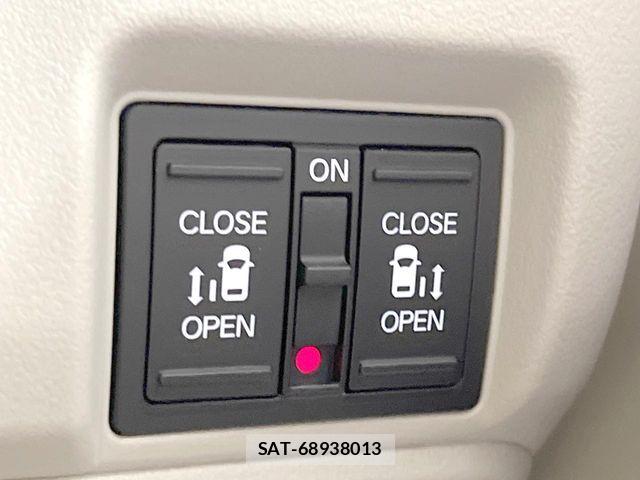 Honda N BOX 2025-03 8686042-2